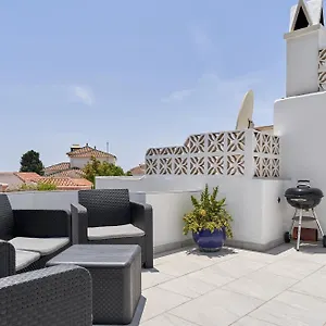 one-bedroom-penthouse-nerja.1costadelsol.com/
